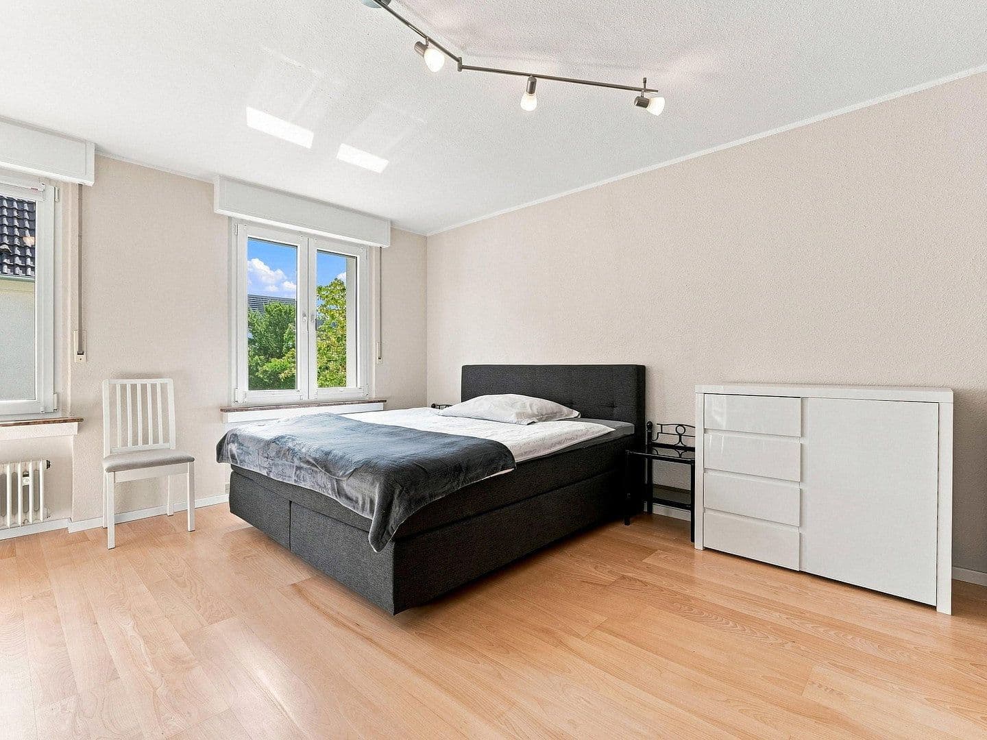 Predaj domu 191 m², pozemok 720 m², Leverkusen, Severné Porýnie - Westfálsko Predaj domu 191 m², pozemok 720 m², Leverkusen, Severné Porýnie - Westfálsko