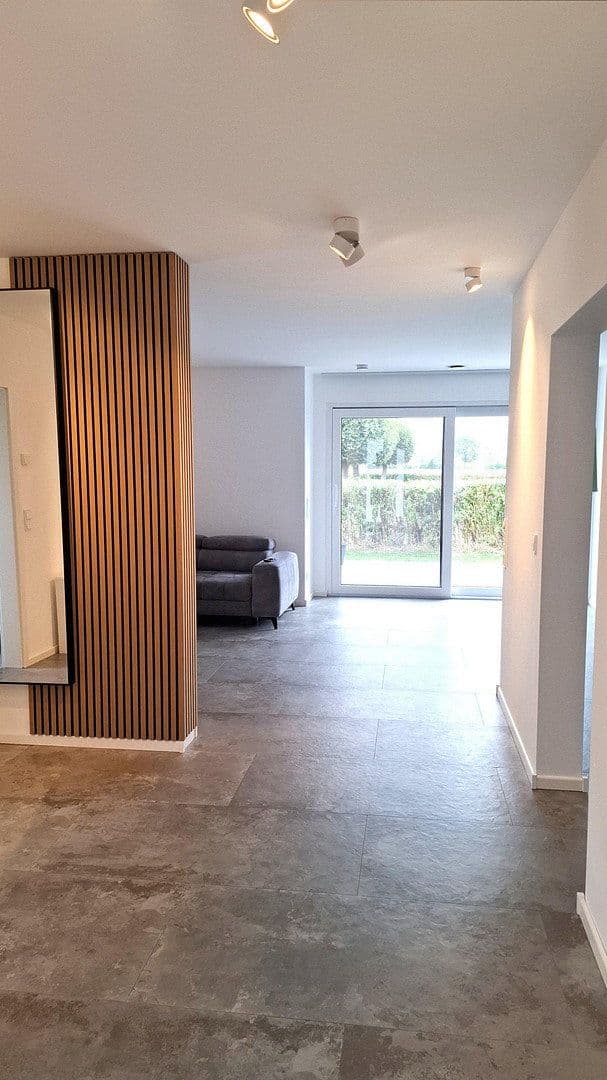 Predaj domu 134 m², pozemok 643 m², Hohnhorst, Dolné Sasko Predaj domu 134 m², pozemok 643 m², Hohnhorst, Dolné Sasko