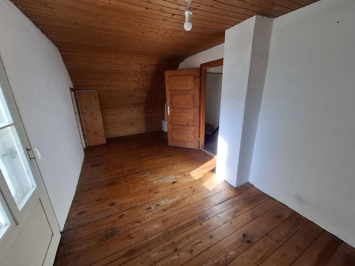 Predaj domu 100 m², pozemok 540 m², Nürnberg, Bavorsko Predaj domu 100 m², pozemok 540 m², Nürnberg, Bavorsko
