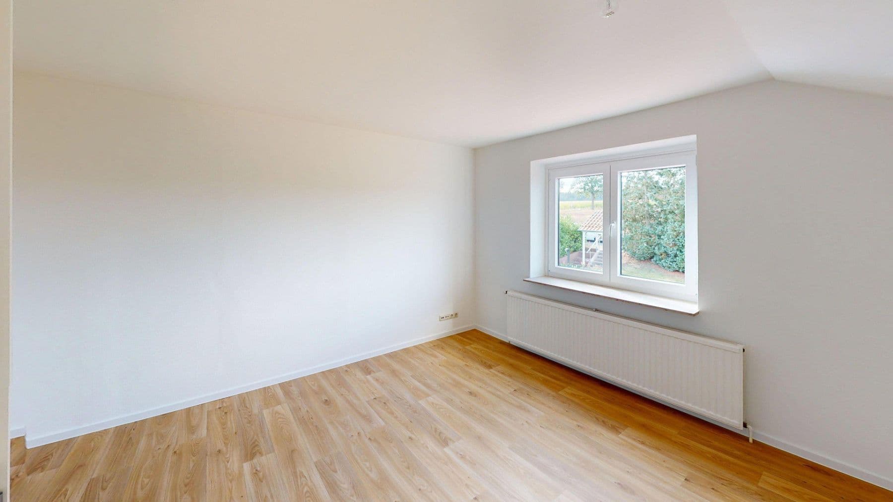 Predaj domu 160 m², pozemok 1.193 m², Seevetal, Dolné Sasko Predaj domu 160 m², pozemok 1.193 m², Seevetal, Dolné Sasko