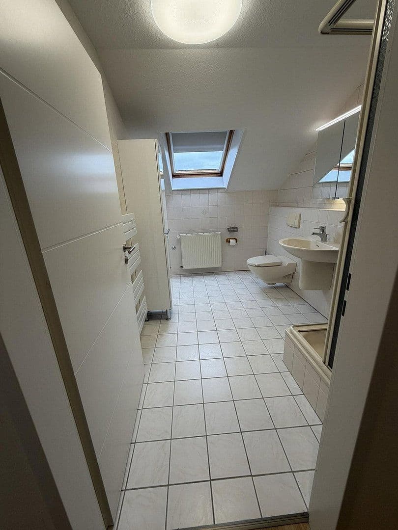 Predaj domu 160 m², pozemok 1.193 m², Seevetal, Dolné Sasko Predaj domu 160 m², pozemok 1.193 m², Seevetal, Dolné Sasko