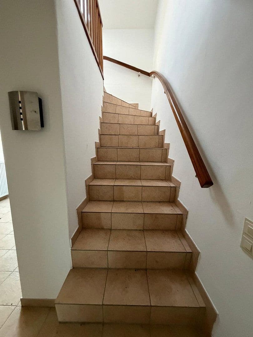 Predaj domu 160 m², pozemok 1.193 m², Seevetal, Dolné Sasko Predaj domu 160 m², pozemok 1.193 m², Seevetal, Dolné Sasko