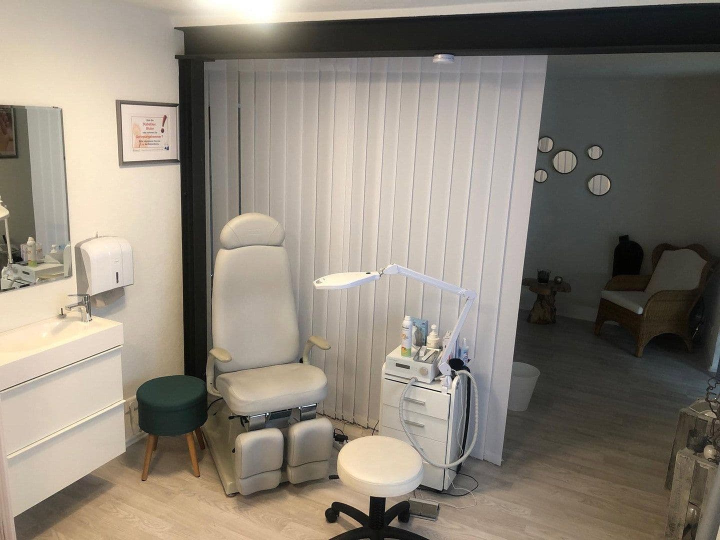 Predaj domu 378 m², pozemok 1.202 m², Otterberg, Porýnie-Falcko Predaj domu 378 m², pozemok 1.202 m², Otterberg, Porýnie-Falcko