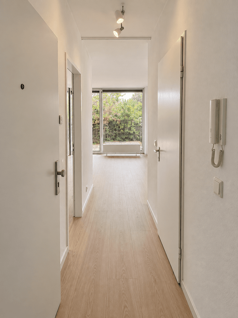 Prenájom bytu 2-izbový 58 m², Kölnstrasse 447, Bonn, Severné Porýnie - Westfálsko Prenájom bytu 2-izbový 58 m², Kölnstrasse 447, Bonn, Severné Porýnie - Westfálsko