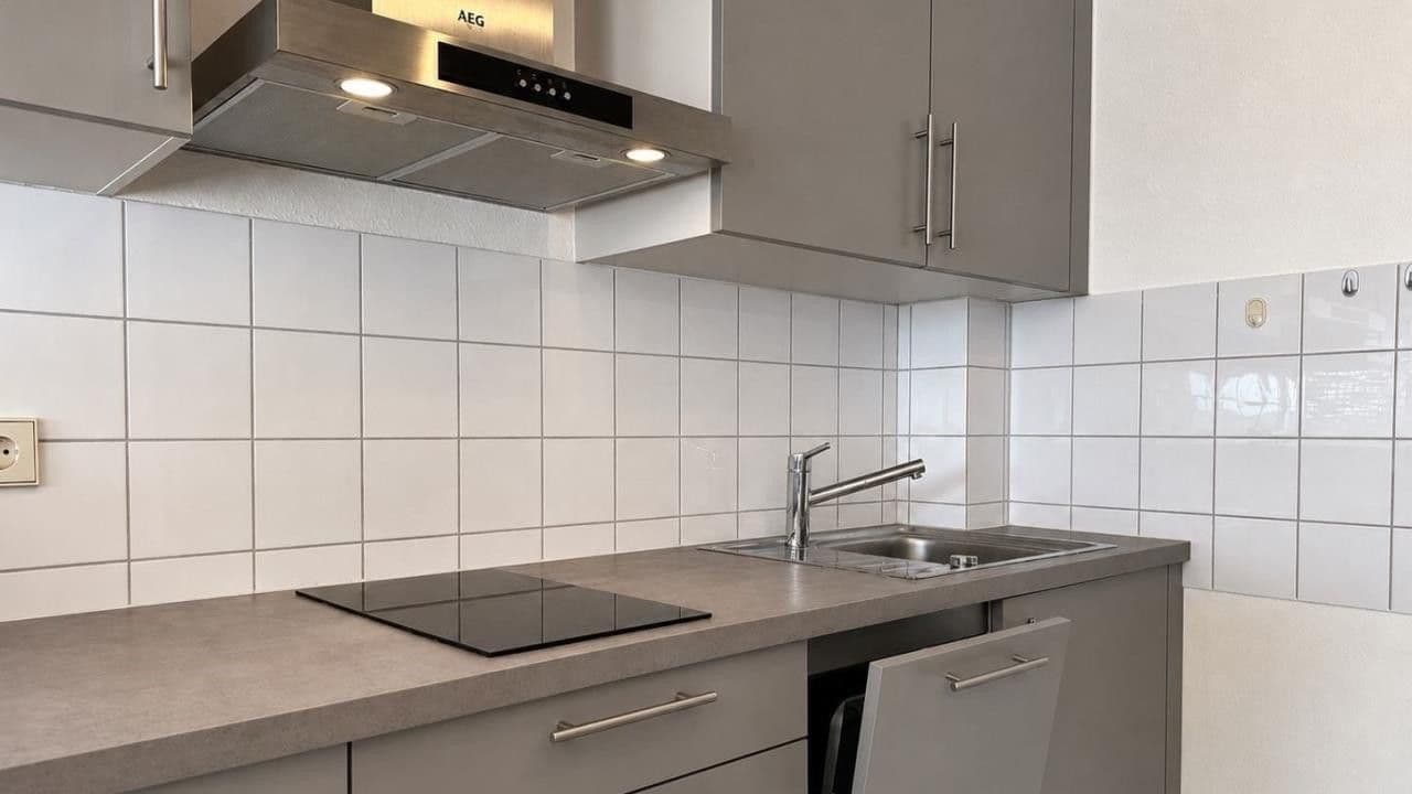 Prenájom bytu 1-izbový 45 m², Fürstenbergstrasse 96, Konstanz, Bádensko-Wurttembersko Prenájom bytu 1-izbový 45 m², Fürstenbergstrasse 96, Konstanz, Bádensko-Wurttembersko