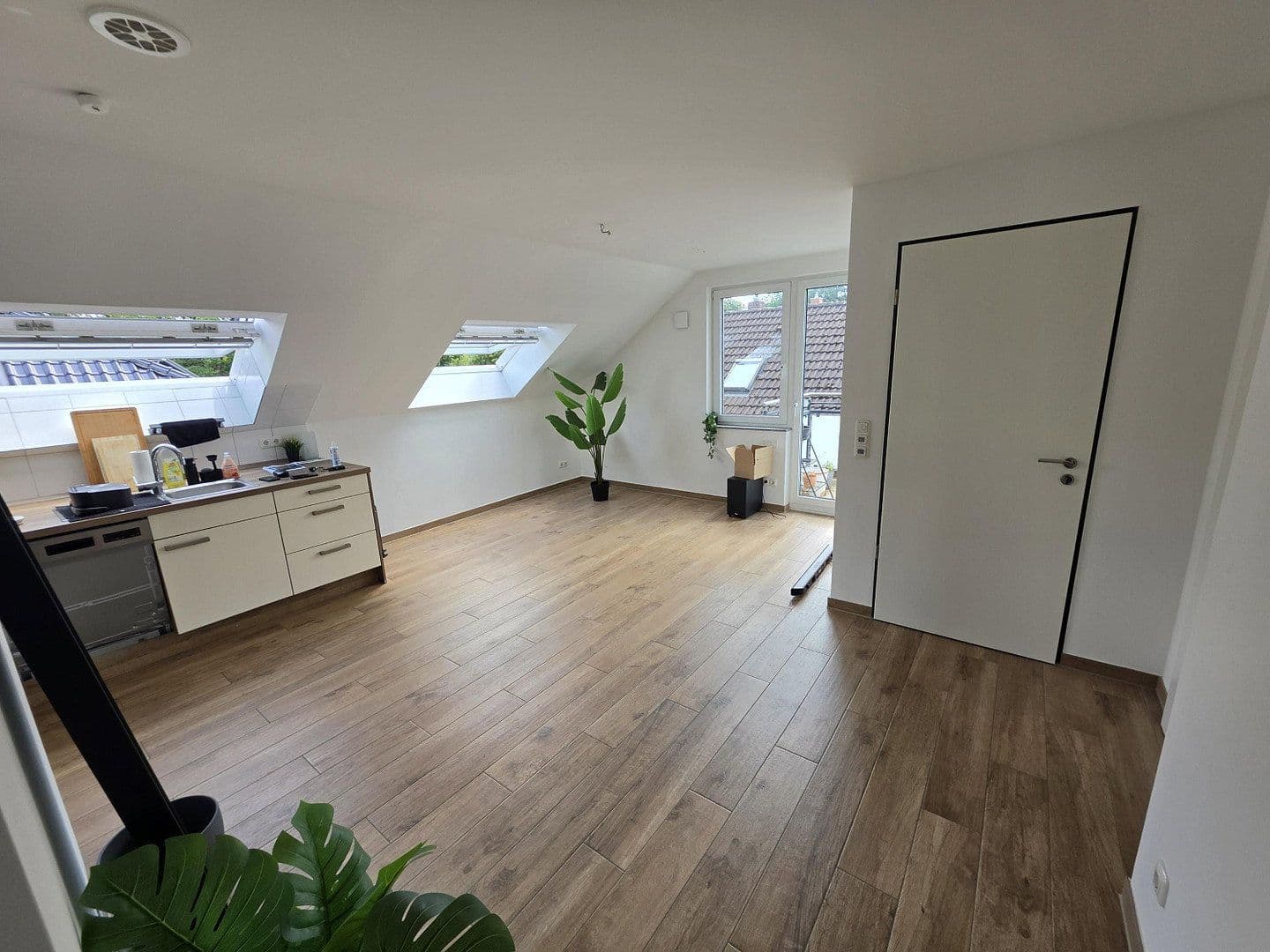 Prenájom bytu 3-izbový 63 m², Norderstedt, Šlezvicko-Holštajnsko Prenájom bytu 3-izbový 63 m², Norderstedt, Šlezvicko-Holštajnsko