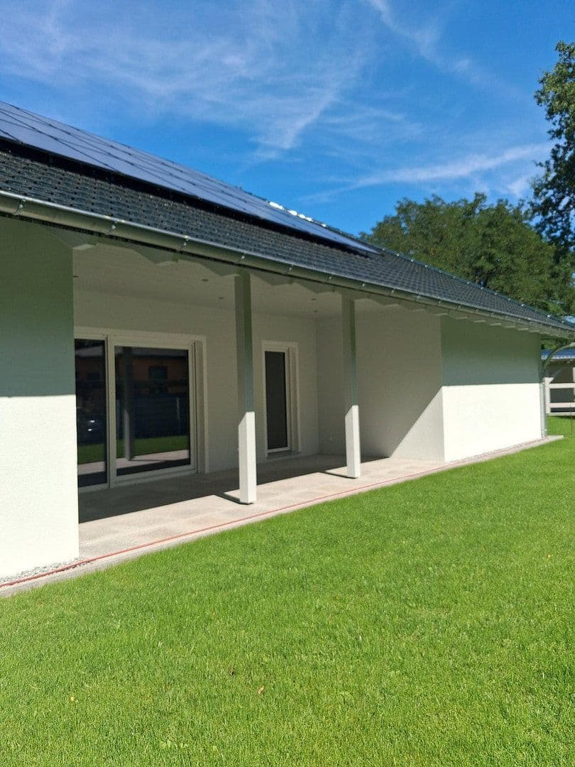 Prenájom domu 130 m², pozemok 250 m², Cottbus Kiekebusch, Brandenbursko Prenájom domu 130 m², pozemok 250 m², Cottbus Kiekebusch, Brandenbursko