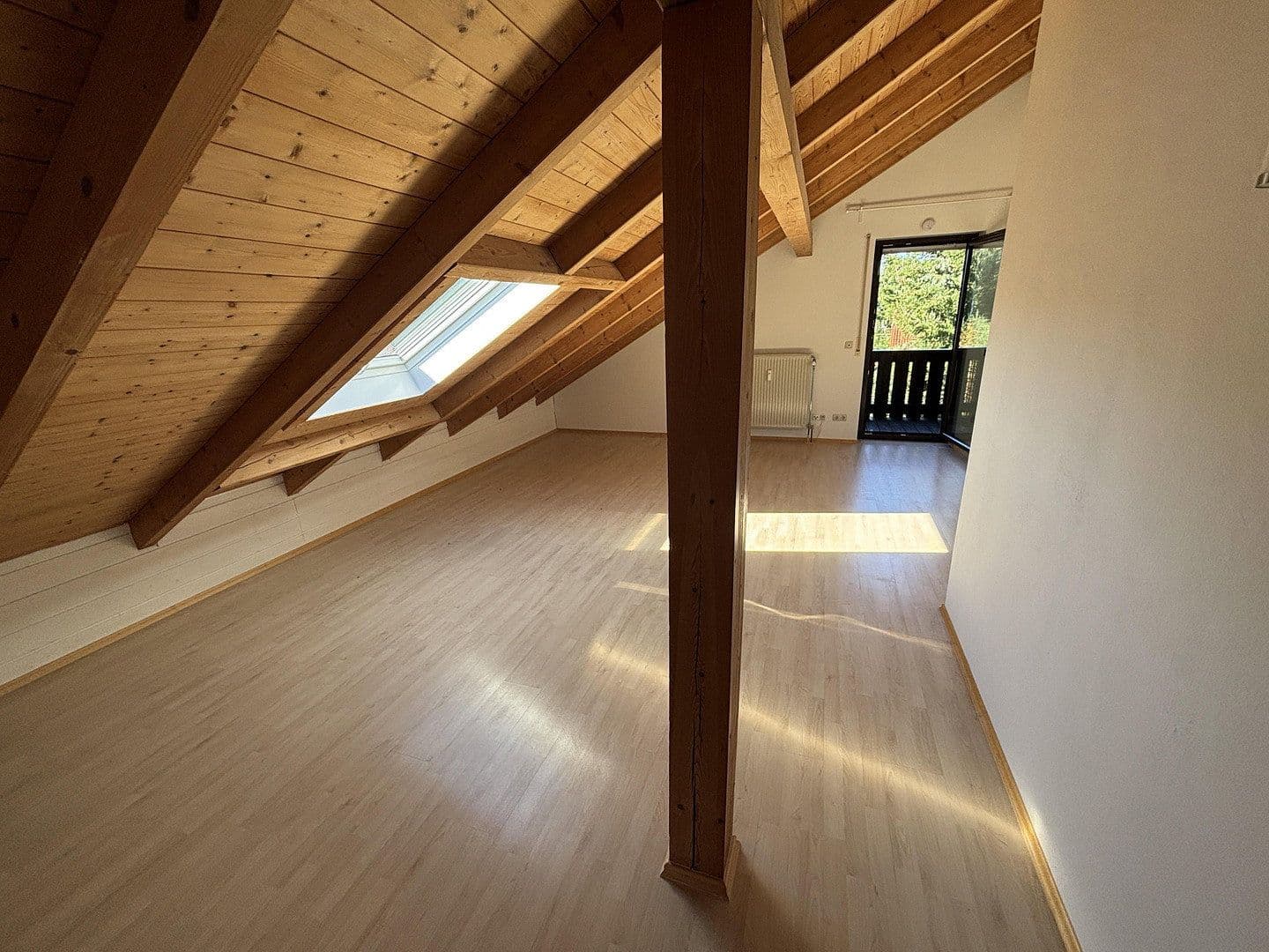 Prenájom domu 160 m², pozemok 400 m², Münchener Str.47, Sauerlach, Bavorsko Prenájom domu 160 m², pozemok 400 m², Münchener Str.47, Sauerlach, Bavorsko