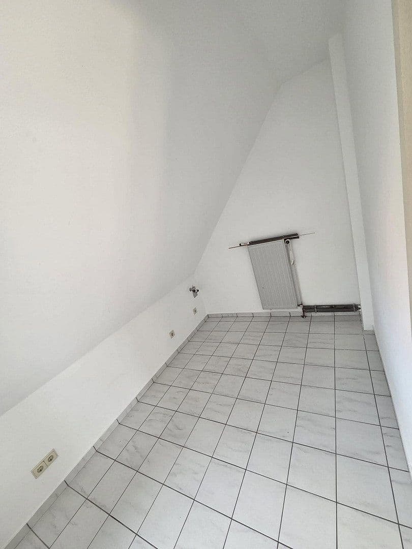 Prenájom bytu 3-izbový 115 m², Verdenerstr 17, Thedinghausen, Dolné Sasko Prenájom bytu 3-izbový 115 m², Verdenerstr 17, Thedinghausen, Dolné Sasko
