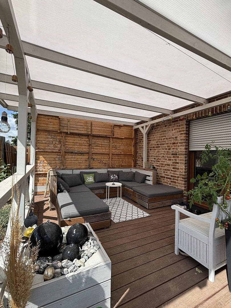Predaj domu 155 m², pozemok 555 m², Vechelde, Dolné Sasko Predaj domu 155 m², pozemok 555 m², Vechelde, Dolné Sasko