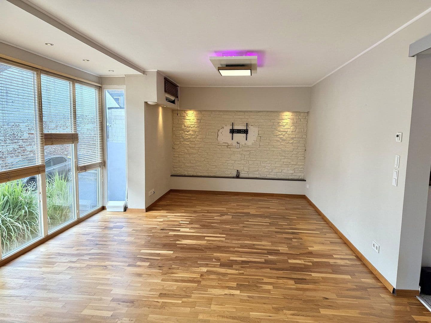 Predaj bytu 4-izbový 108 m², Köln, Severné Porýnie - Westfálsko Predaj bytu 4-izbový 108 m², Köln, Severné Porýnie - Westfálsko
