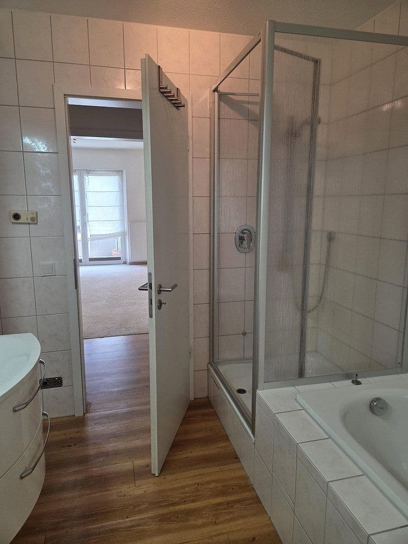 Prenájom bytu 2-izbový 80 m², Nürnberg, Bavorsko Prenájom bytu 2-izbový 80 m², Nürnberg, Bavorsko