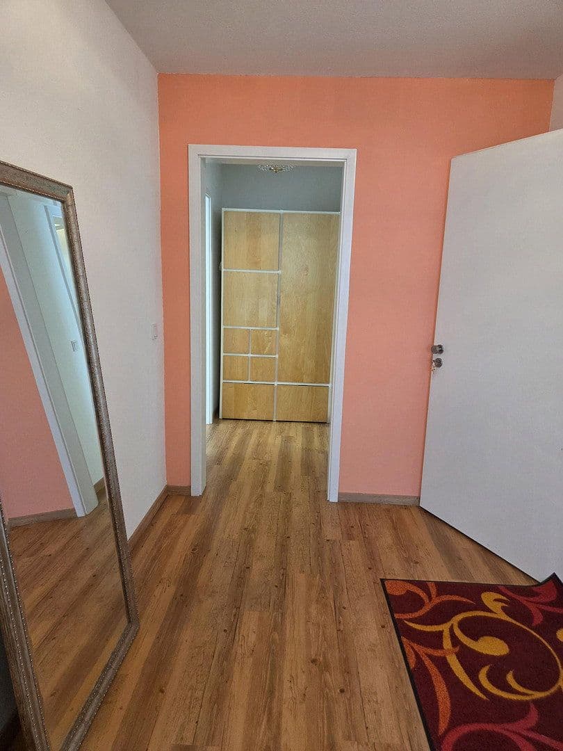 Prenájom bytu 2-izbový 80 m², Nürnberg, Bavorsko Prenájom bytu 2-izbový 80 m², Nürnberg, Bavorsko