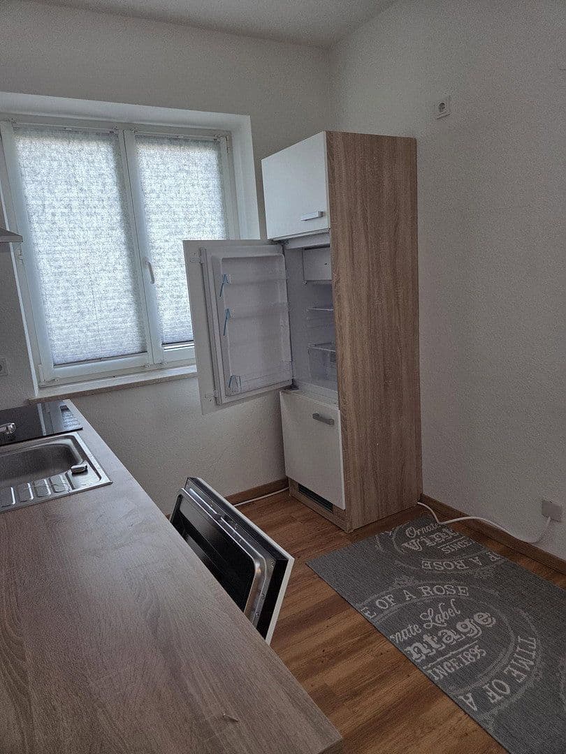 Prenájom bytu 2-izbový 80 m², Nürnberg, Bavorsko Prenájom bytu 2-izbový 80 m², Nürnberg, Bavorsko
