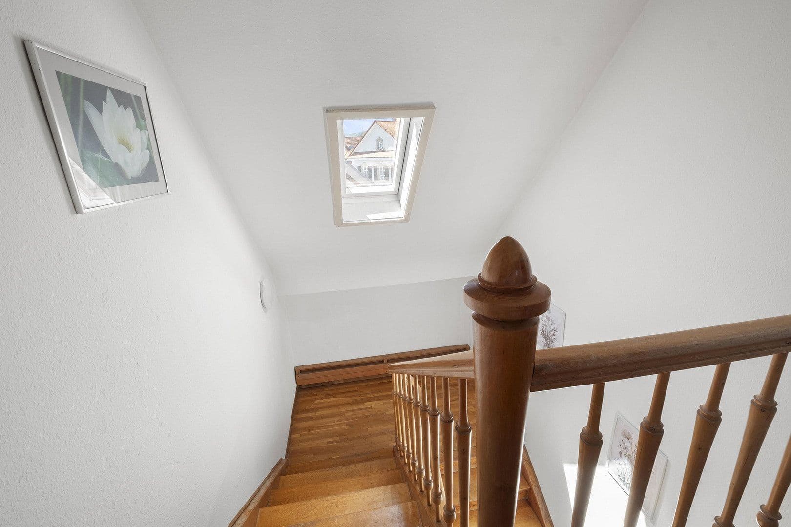 Predaj domu 384 m², pozemok 763 m², Freinsheim, Porýnie-Falcko Predaj domu 384 m², pozemok 763 m², Freinsheim, Porýnie-Falcko