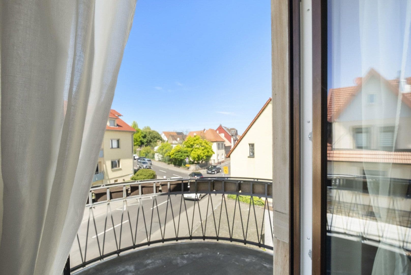 Predaj domu 384 m², pozemok 763 m², Freinsheim, Porýnie-Falcko Predaj domu 384 m², pozemok 763 m², Freinsheim, Porýnie-Falcko