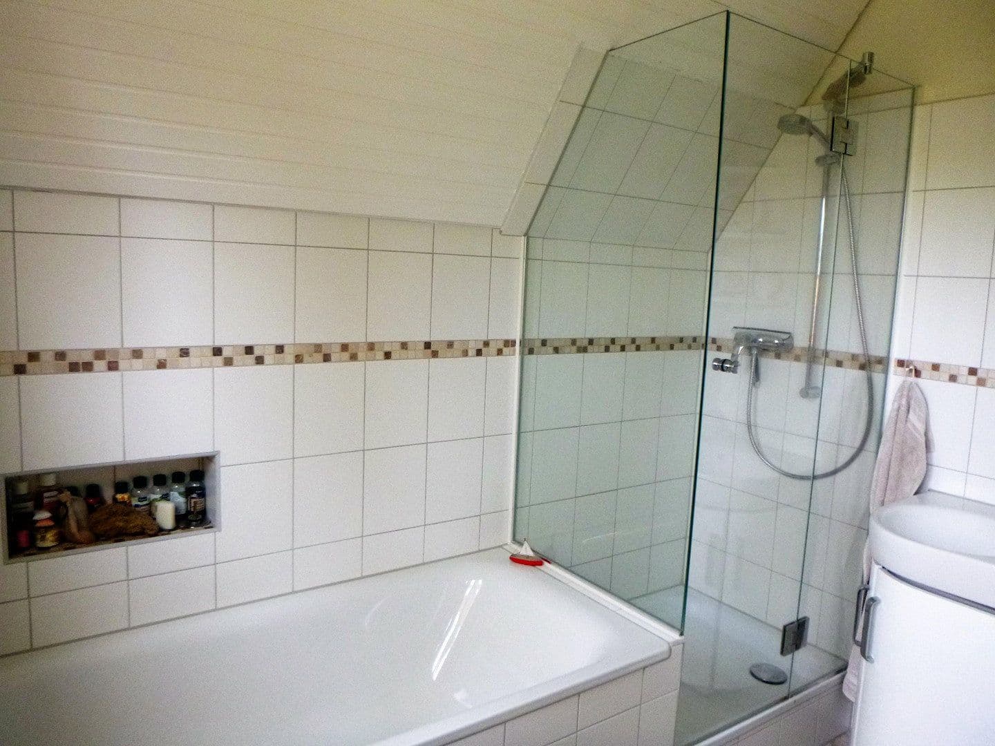 Predaj domu 107 m², pozemok 535 m², Schenefeld, Šlezvicko-Holštajnsko Predaj domu 107 m², pozemok 535 m², Schenefeld, Šlezvicko-Holštajnsko