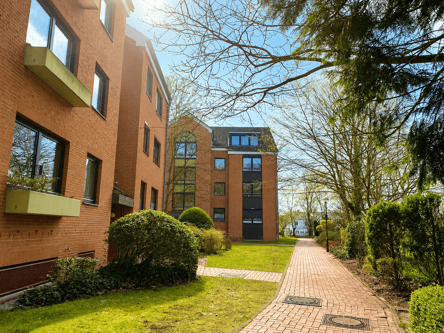 Predaj bytu 3-izbový 81 m², Blumhardthof 19, Hannover, Dolné Sasko Predaj bytu 3-izbový 81 m², Blumhardthof 19, Hannover, Dolné Sasko