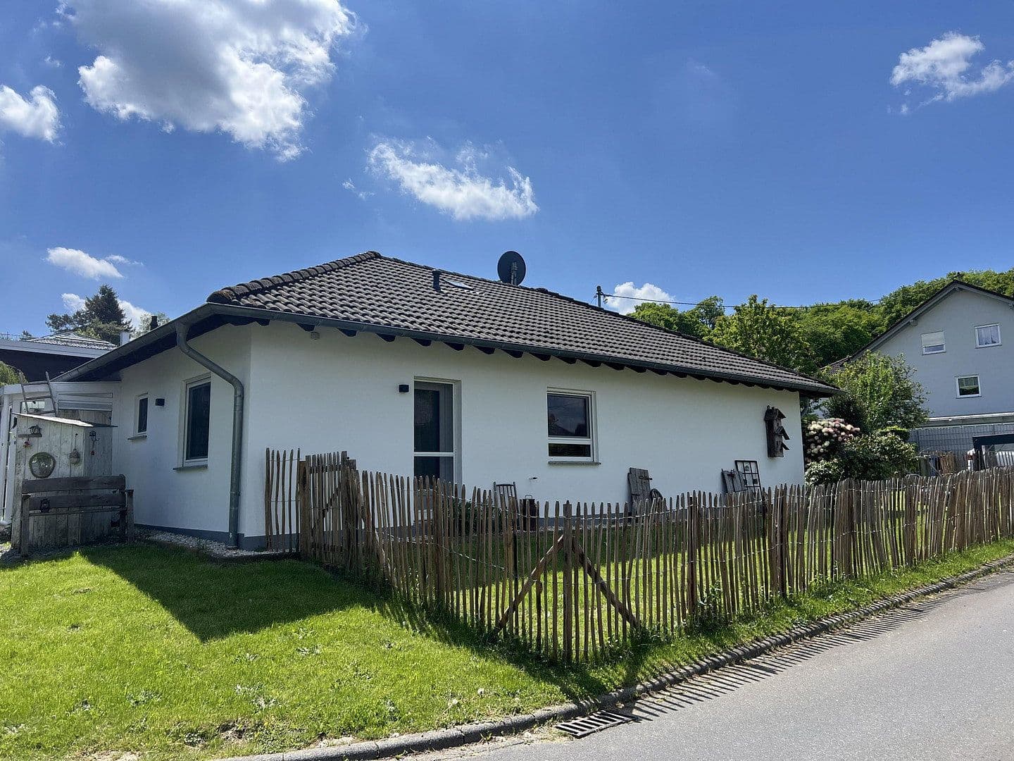 Predaj domu 132 m², pozemok 679 m², Steimel, Porýnie-Falcko Predaj domu 132 m², pozemok 679 m², Steimel, Porýnie-Falcko