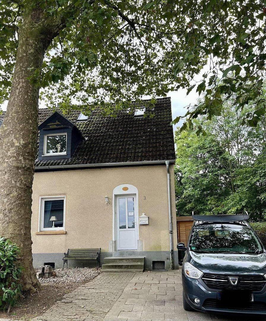 Predaj domu 104 m², pozemok 442 m², Essen, Severné Porýnie - Westfálsko Predaj domu 104 m², pozemok 442 m², Essen, Severné Porýnie - Westfálsko
