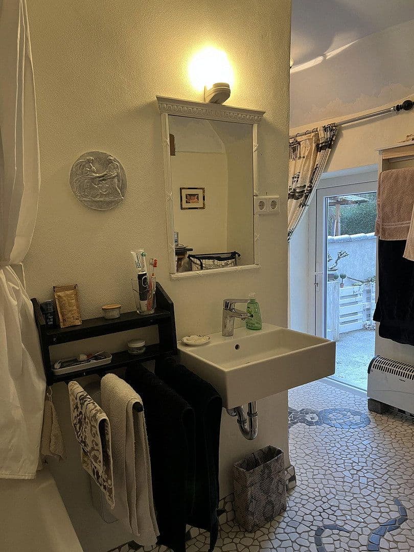 Predaj domu 104 m², pozemok 442 m², Essen, Severné Porýnie - Westfálsko Predaj domu 104 m², pozemok 442 m², Essen, Severné Porýnie - Westfálsko