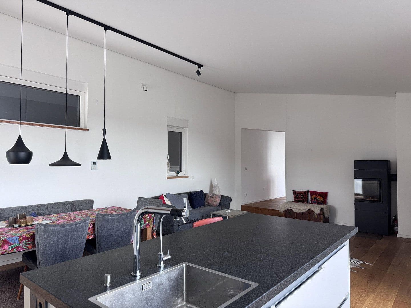 Prenájom bytu 1-izbový 110 m², Im Hummelacker 12, Pforzheim, Bádensko-Wurttembersko Prenájom bytu 1-izbový 110 m², Im Hummelacker 12, Pforzheim, Bádensko-Wurttembersko