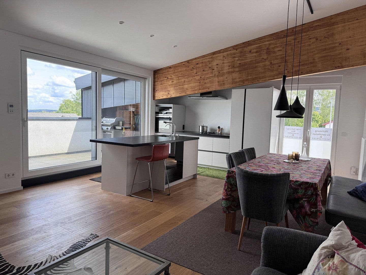 Prenájom bytu 1-izbový 110 m², Im Hummelacker 12, Pforzheim, Bádensko-Wurttembersko Prenájom bytu 1-izbový 110 m², Im Hummelacker 12, Pforzheim, Bádensko-Wurttembersko