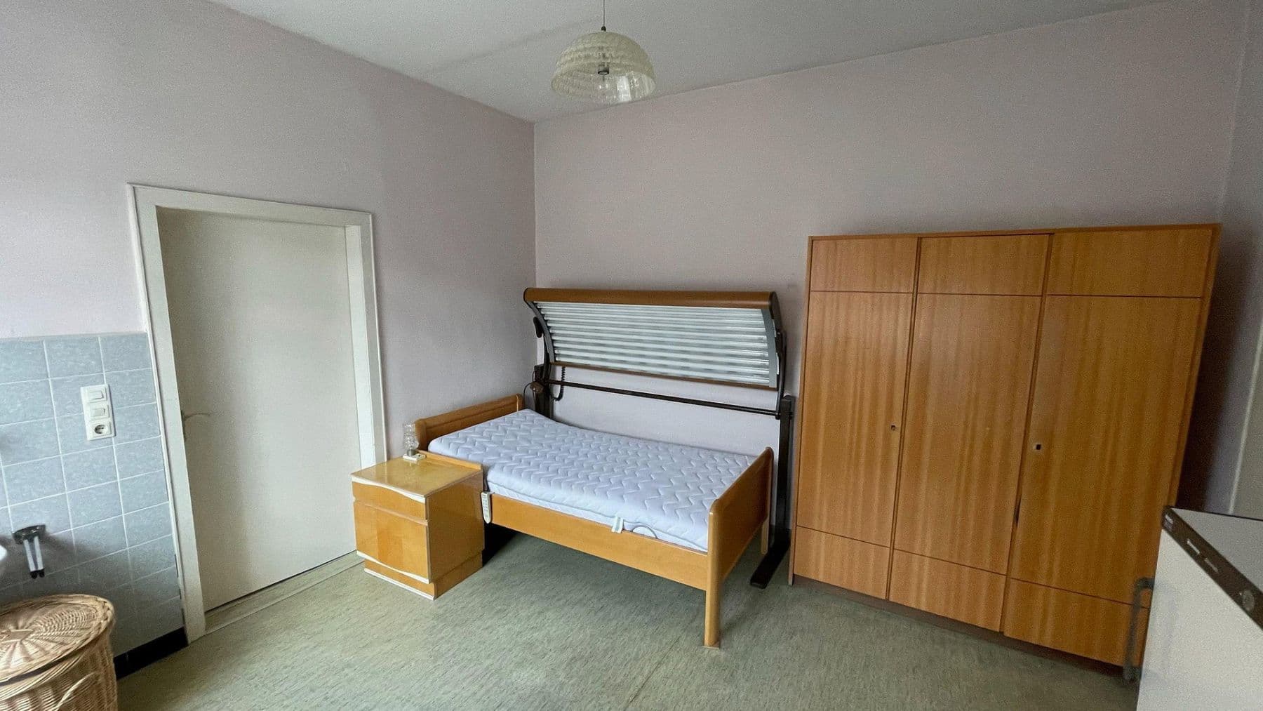 Predaj domu 492 m², pozemok 381 m², Further Straße 86, Neuss, Severné Porýnie - Westfálsko Predaj domu 492 m², pozemok 381 m², Further Straße 86, Neuss, Severné Porýnie - Westfálsko