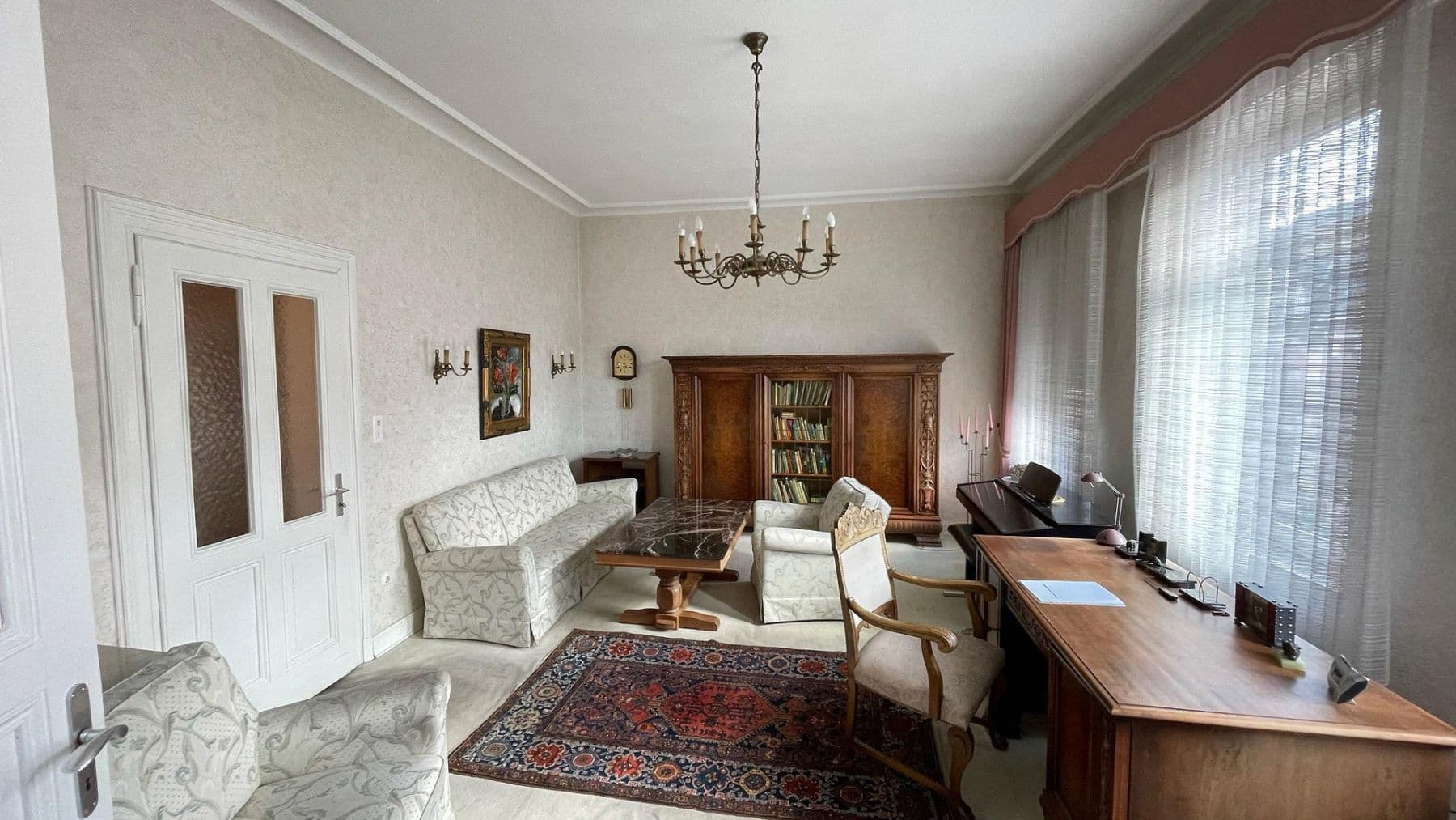 Predaj domu 492 m², pozemok 381 m², Further Straße 86, Neuss, Severné Porýnie - Westfálsko Predaj domu 492 m², pozemok 381 m², Further Straße 86, Neuss, Severné Porýnie - Westfálsko