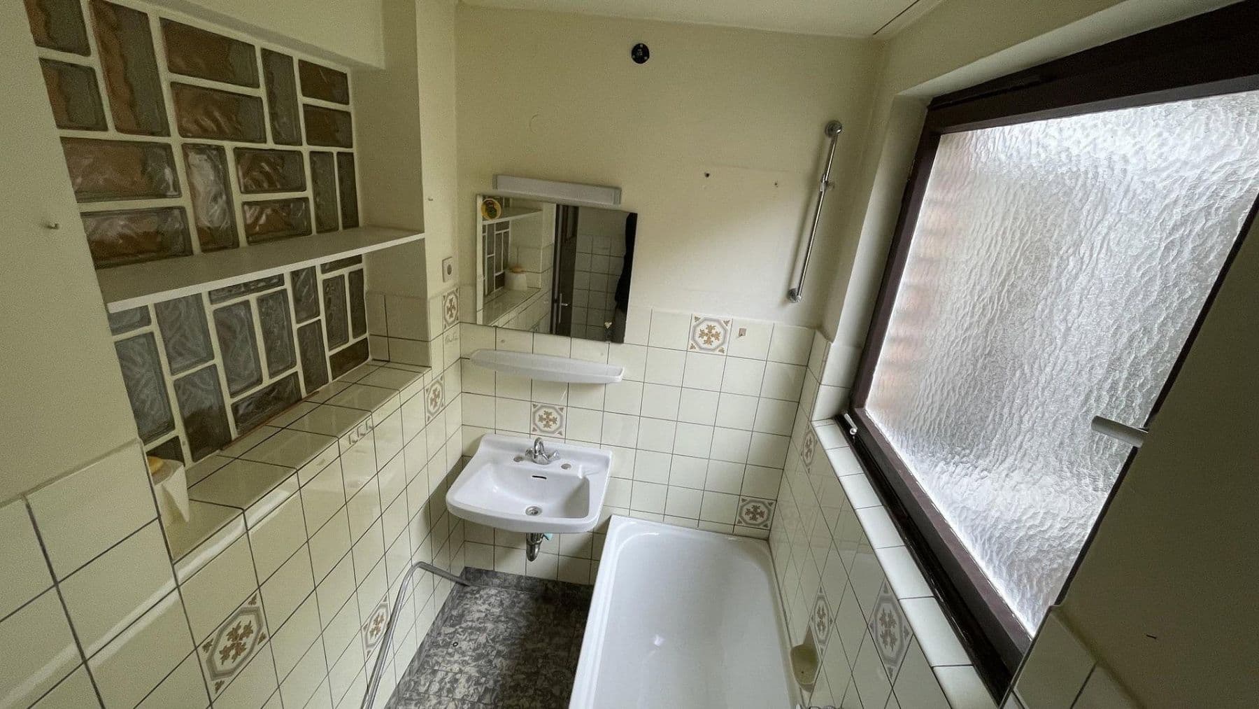 Predaj domu 492 m², pozemok 381 m², Further Straße 86, Neuss, Severné Porýnie - Westfálsko Predaj domu 492 m², pozemok 381 m², Further Straße 86, Neuss, Severné Porýnie - Westfálsko
