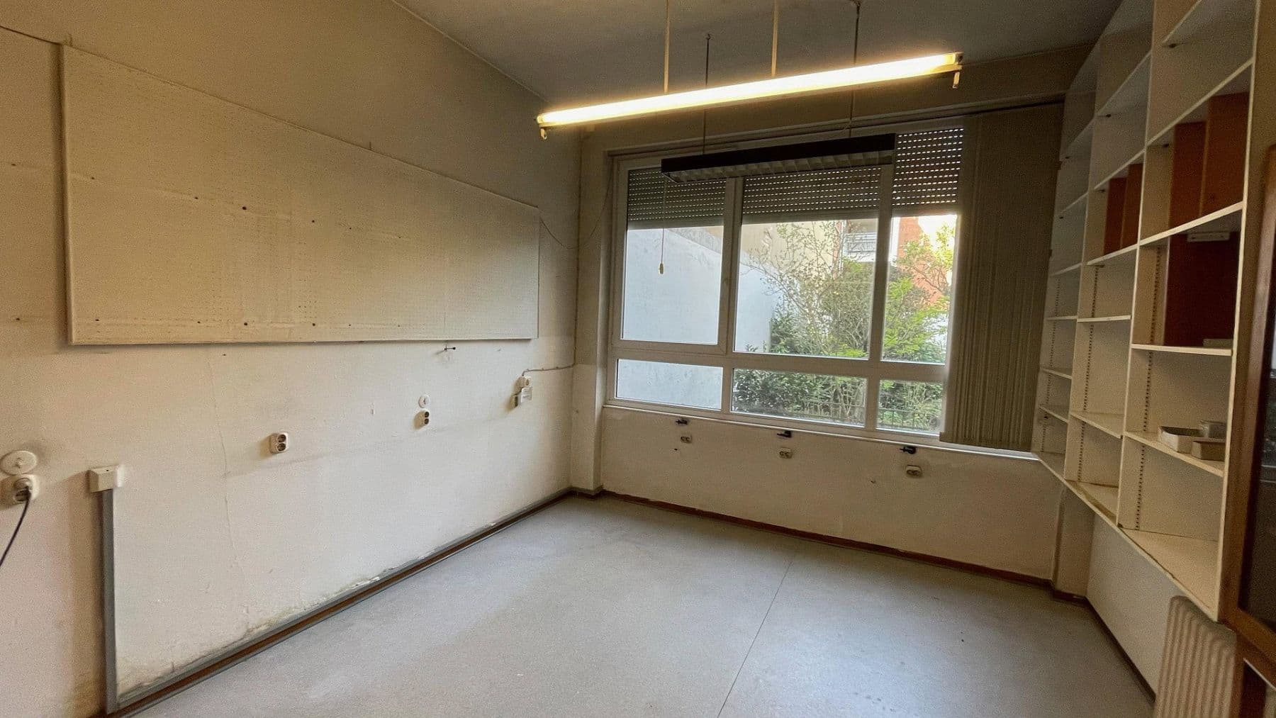 Predaj domu 492 m², pozemok 381 m², Further Straße 86, Neuss, Severné Porýnie - Westfálsko Predaj domu 492 m², pozemok 381 m², Further Straße 86, Neuss, Severné Porýnie - Westfálsko