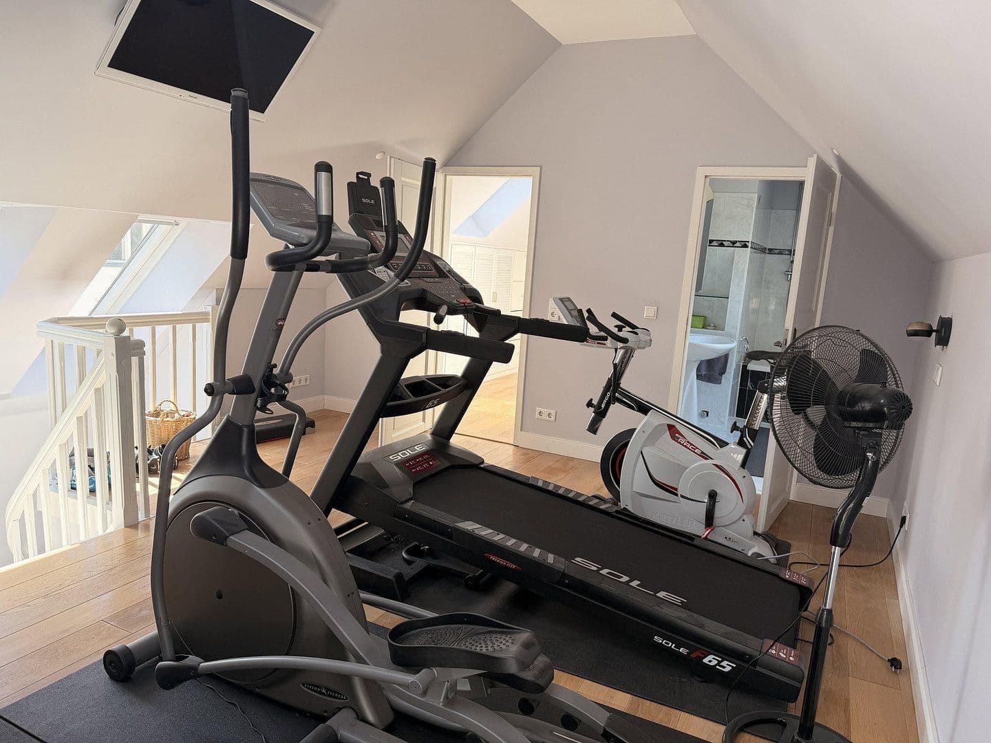 Predaj domu 260 m², pozemok 821 m², Berlin, Berlín Predaj domu 260 m², pozemok 821 m², Berlin, Berlín