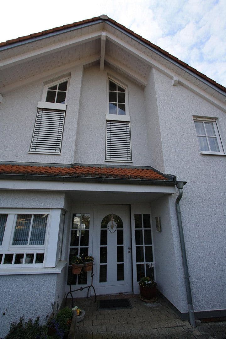 Predaj domu 274 m², pozemok 994 m², Öhringen, Bádensko-Wurttembersko Predaj domu 274 m², pozemok 994 m², Öhringen, Bádensko-Wurttembersko