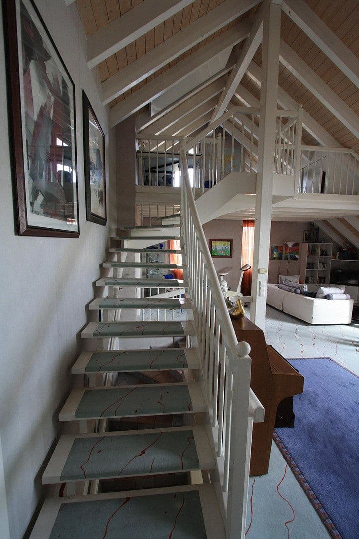 Predaj domu 274 m², pozemok 994 m², Öhringen, Bádensko-Wurttembersko Predaj domu 274 m², pozemok 994 m², Öhringen, Bádensko-Wurttembersko