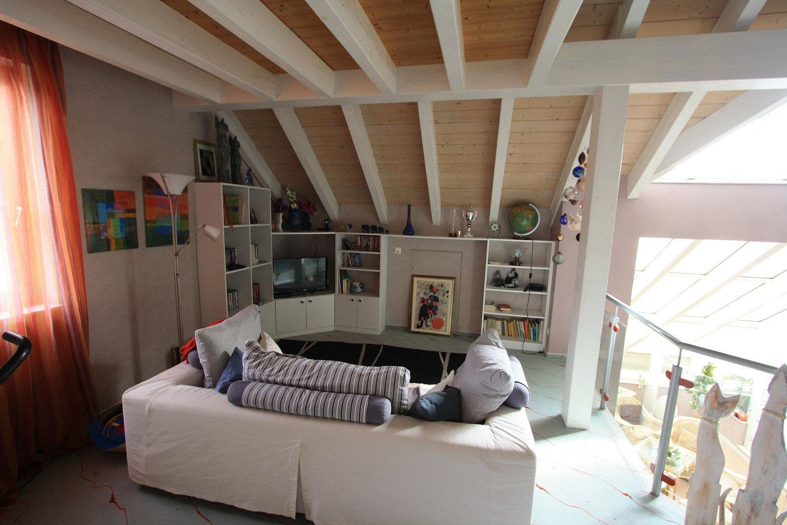 Predaj domu 274 m², pozemok 994 m², Öhringen, Bádensko-Wurttembersko Predaj domu 274 m², pozemok 994 m², Öhringen, Bádensko-Wurttembersko