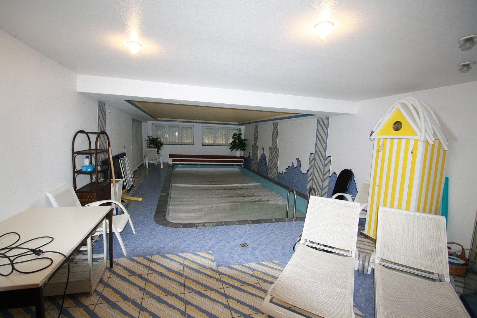 Predaj domu 274 m², pozemok 994 m², Öhringen, Bádensko-Wurttembersko Predaj domu 274 m², pozemok 994 m², Öhringen, Bádensko-Wurttembersko