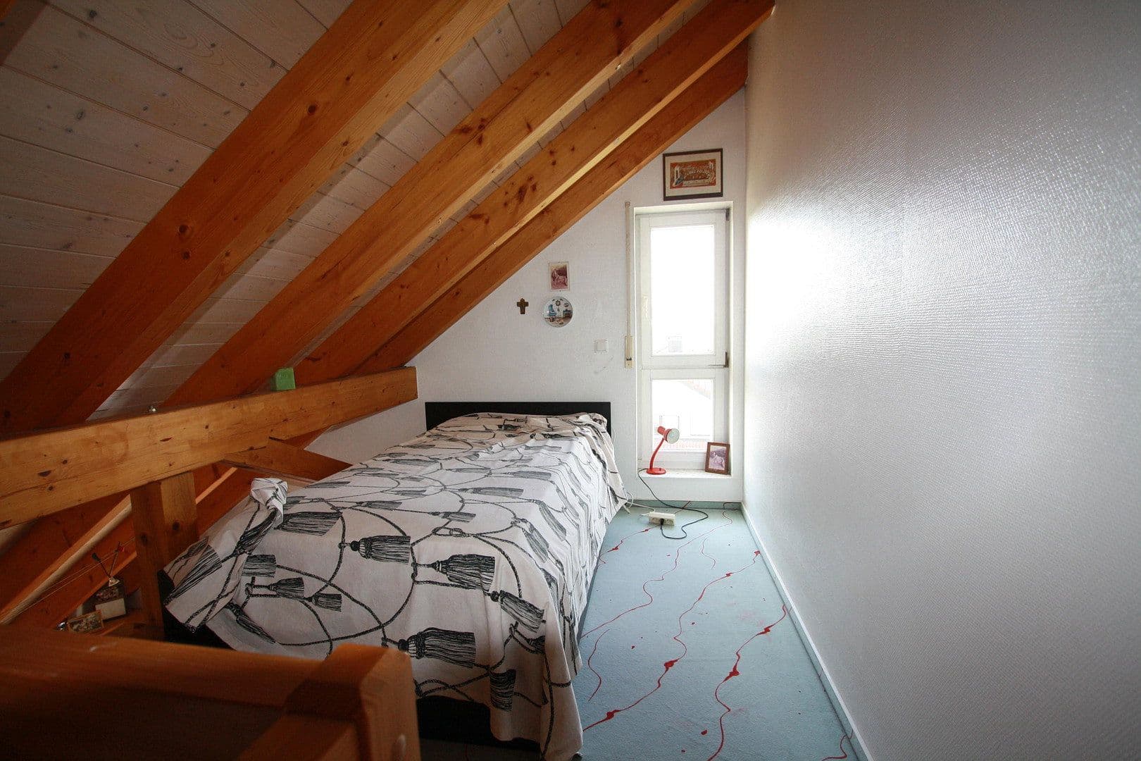 Predaj domu 274 m², pozemok 994 m², Öhringen, Bádensko-Wurttembersko Predaj domu 274 m², pozemok 994 m², Öhringen, Bádensko-Wurttembersko