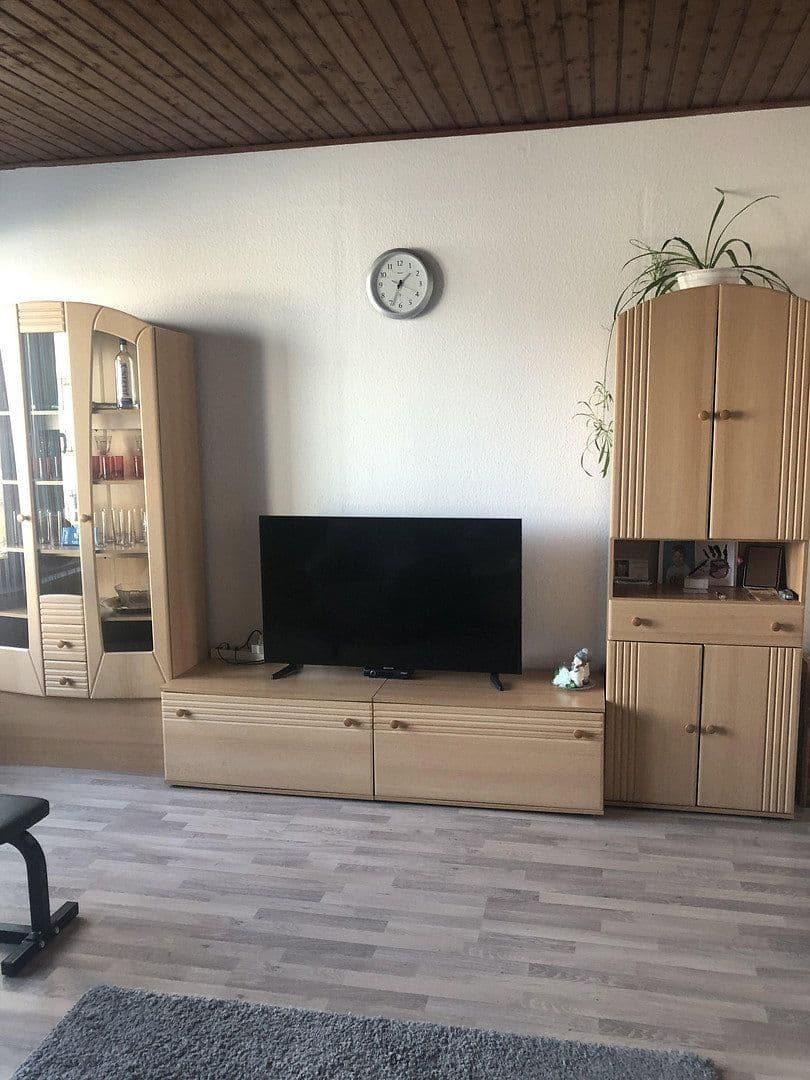 Prenájom bytu 3-izbový 60 m², Hauptstraße 8, Kammerforst, Porýnie-Falcko Prenájom bytu 3-izbový 60 m², Hauptstraße 8, Kammerforst, Porýnie-Falcko