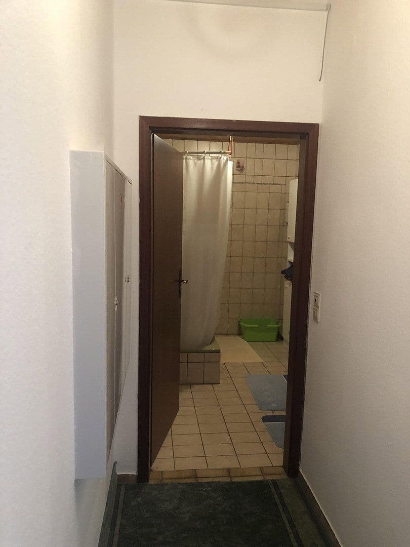 Prenájom bytu 3-izbový 60 m², Hauptstraße 8, Kammerforst, Porýnie-Falcko Prenájom bytu 3-izbový 60 m², Hauptstraße 8, Kammerforst, Porýnie-Falcko