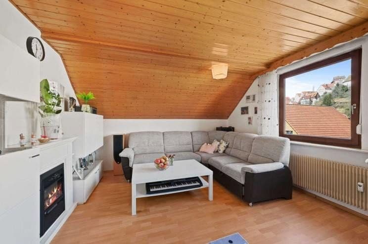 Prenájom bytu 3-izbový 67 m², Wilhelmstr. 12/1, Altensteig, Bádensko-Wurttembersko Prenájom bytu 3-izbový 67 m², Wilhelmstr. 12/1, Altensteig, Bádensko-Wurttembersko