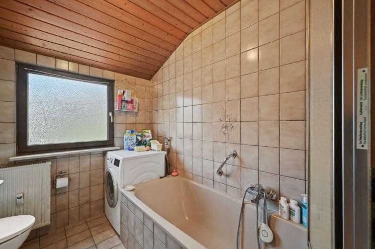 Prenájom bytu 3-izbový 67 m², Wilhelmstr. 12/1, Altensteig, Bádensko-Wurttembersko Prenájom bytu 3-izbový 67 m², Wilhelmstr. 12/1, Altensteig, Bádensko-Wurttembersko