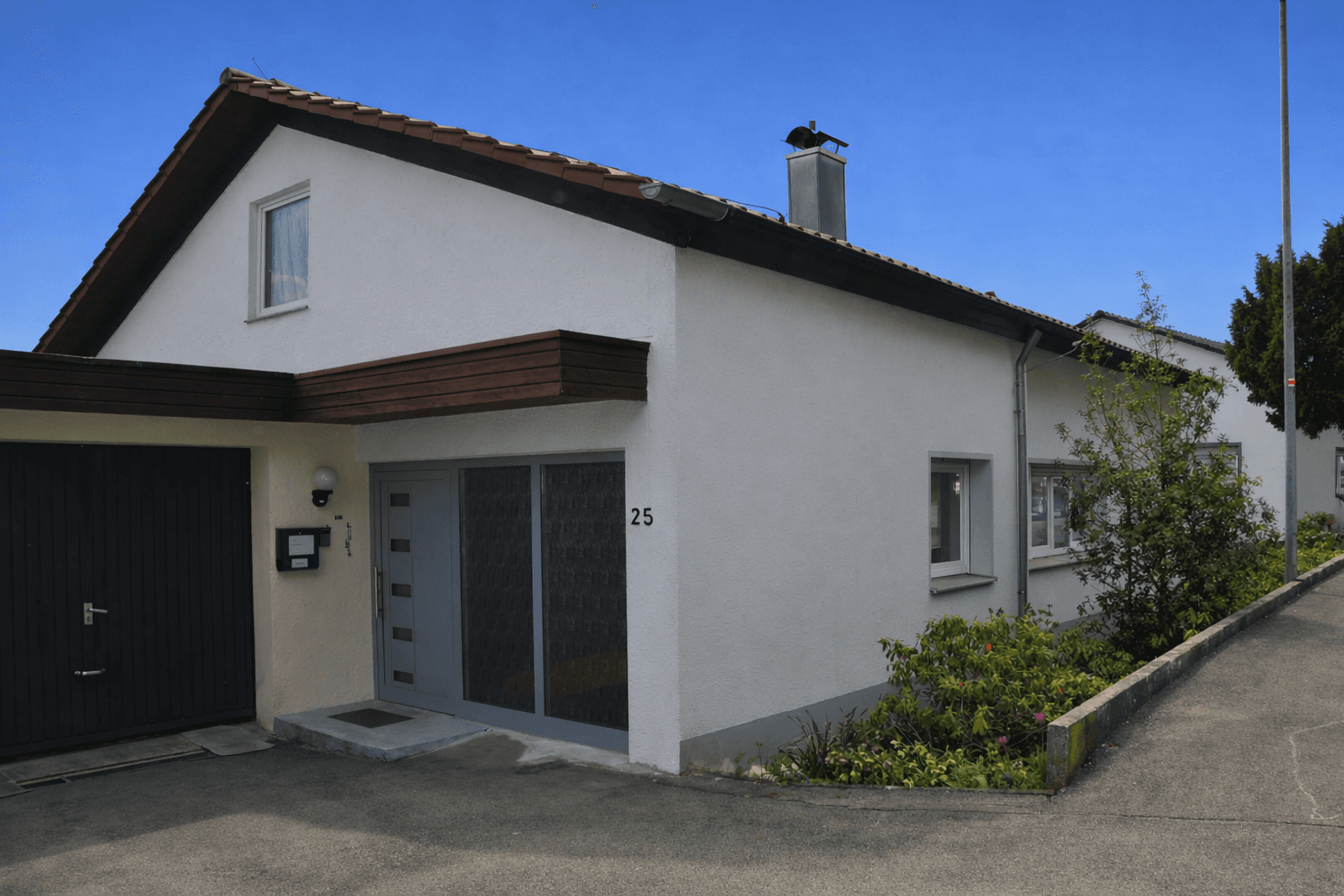 Predaj domu 164 m², pozemok 500 m², Albstadt, Bádensko-Wurttembersko Predaj domu 164 m², pozemok 500 m², Albstadt, Bádensko-Wurttembersko