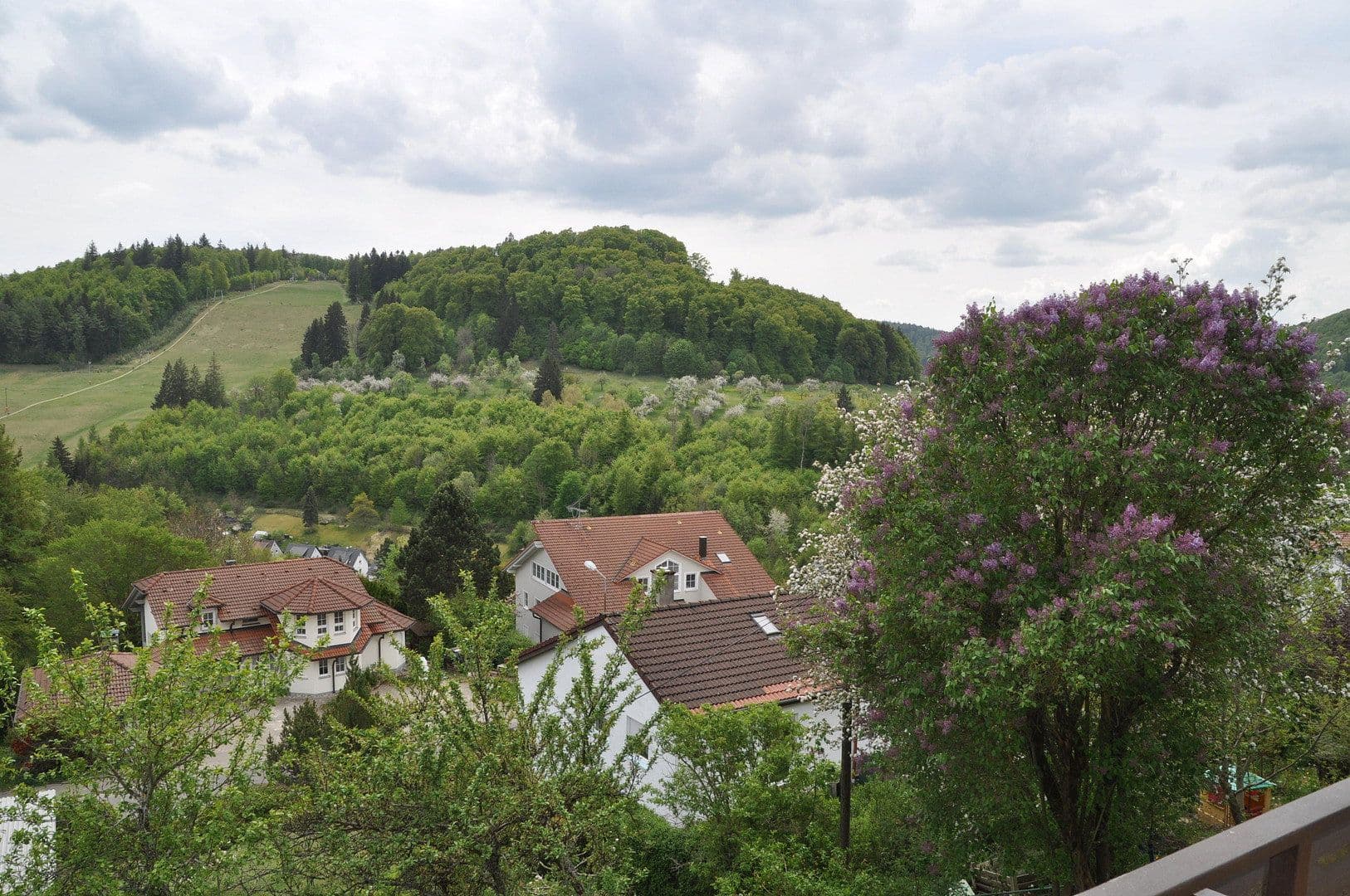 Predaj domu 164 m², pozemok 500 m², Albstadt, Bádensko-Wurttembersko Predaj domu 164 m², pozemok 500 m², Albstadt, Bádensko-Wurttembersko