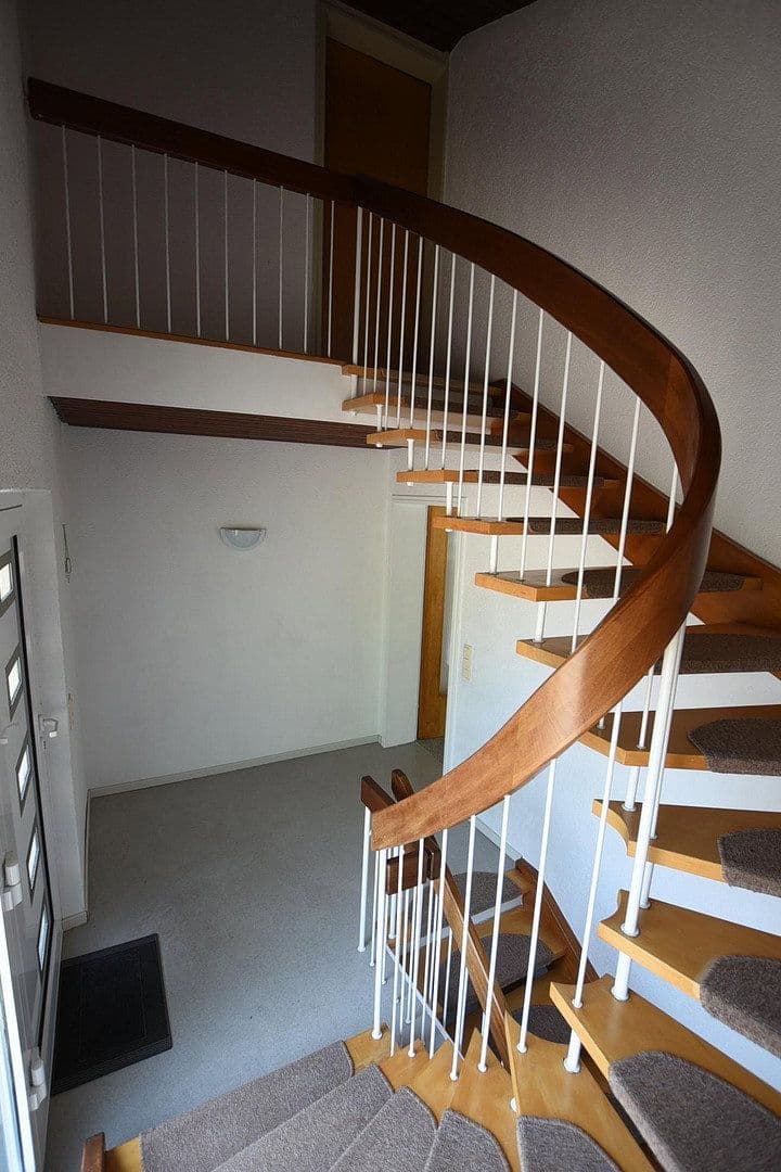 Predaj domu 164 m², pozemok 500 m², Albstadt, Bádensko-Wurttembersko Predaj domu 164 m², pozemok 500 m², Albstadt, Bádensko-Wurttembersko