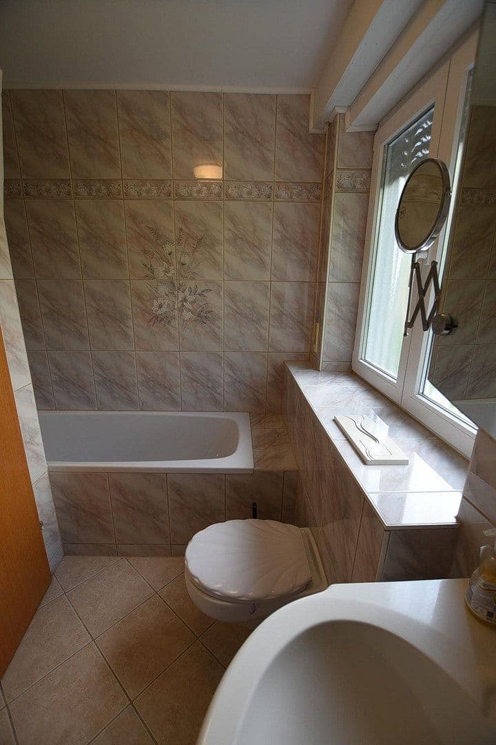 Predaj domu 164 m², pozemok 500 m², Albstadt, Bádensko-Wurttembersko Predaj domu 164 m², pozemok 500 m², Albstadt, Bádensko-Wurttembersko
