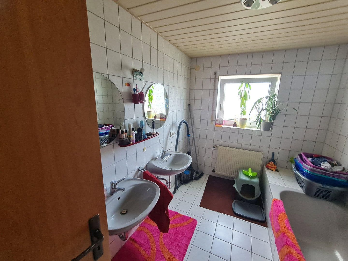 Prenájom bytu 4-izbový 105 m², Orchideenweg 3, Stutensee, Bádensko-Wurttembersko Prenájom bytu 4-izbový 105 m², Orchideenweg 3, Stutensee, Bádensko-Wurttembersko