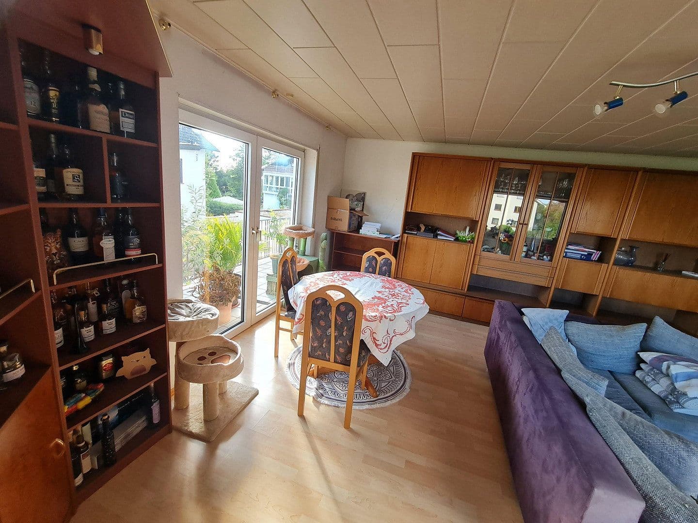 Prenájom bytu 4-izbový 105 m², Orchideenweg 3, Stutensee, Bádensko-Wurttembersko Prenájom bytu 4-izbový 105 m², Orchideenweg 3, Stutensee, Bádensko-Wurttembersko