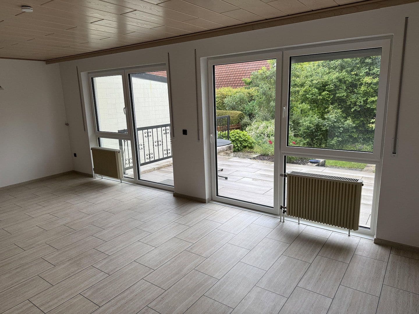 Prenájom domu 124 m², pozemok 239 m², Nördlingen, Bavorsko Prenájom domu 124 m², pozemok 239 m², Nördlingen, Bavorsko