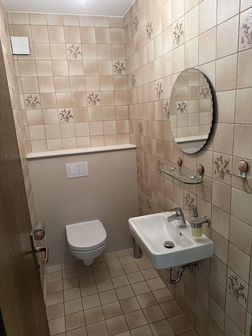 Prenájom domu 124 m², pozemok 239 m², Nördlingen, Bavorsko Prenájom domu 124 m², pozemok 239 m², Nördlingen, Bavorsko