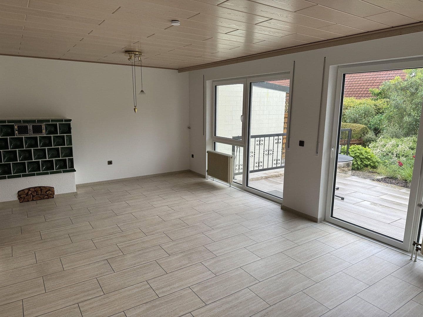 Prenájom domu 124 m², pozemok 239 m², Nördlingen, Bavorsko Prenájom domu 124 m², pozemok 239 m², Nördlingen, Bavorsko